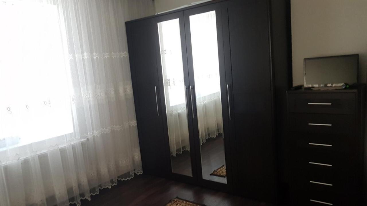 Къща за гости Люнгови Zmeitsa Экстерьер фото